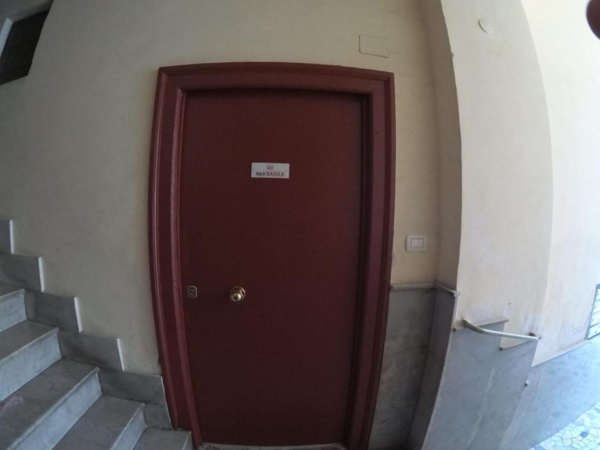 Casa Basile 15 Bed and Breakfast Νάπολη Εξωτερικό φωτογραφία
